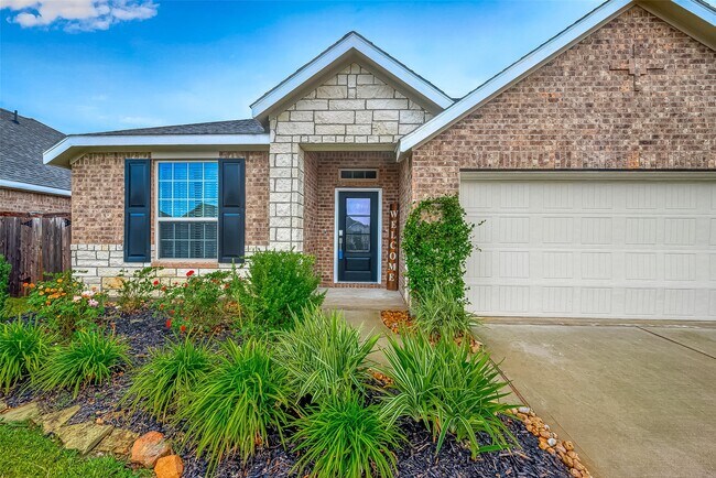 Foto del edificio - 23635 Camellia Birch Ct
