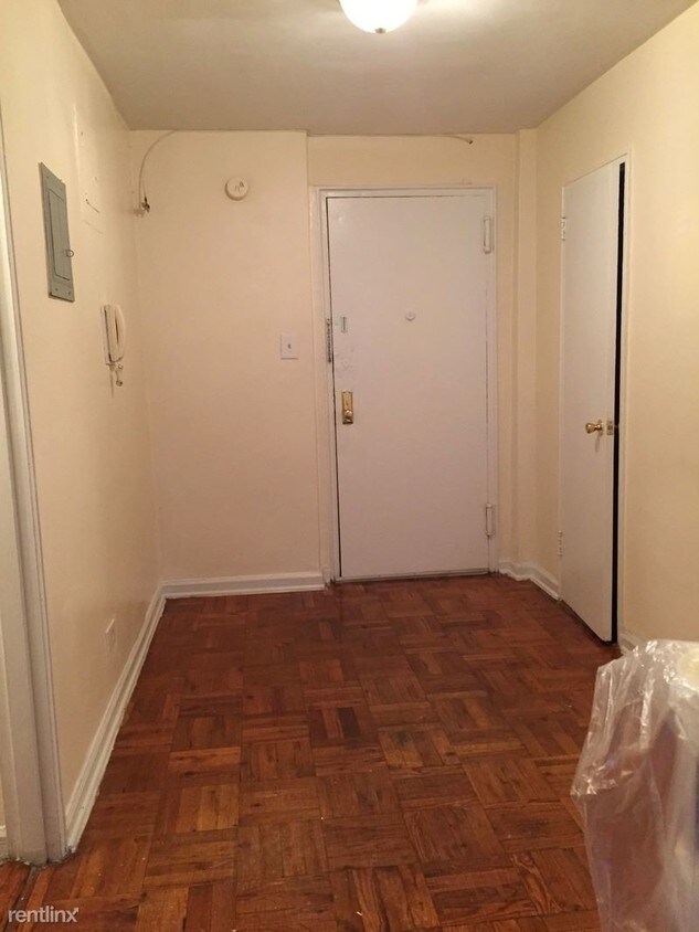 Foto del edificio - Studio, 1 bath  - 4411 Church Ave studio