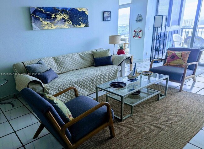 Foto del edificio - 2655 Collins Ave