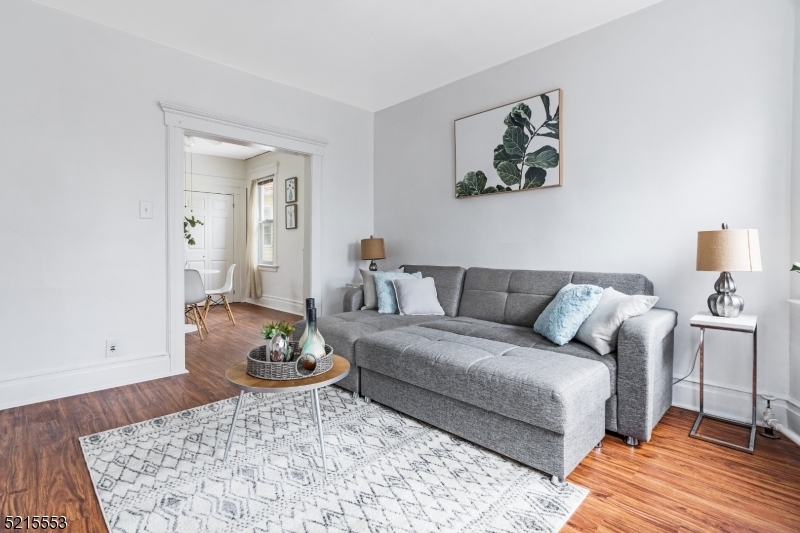 Foto principal - 165 Willow St
