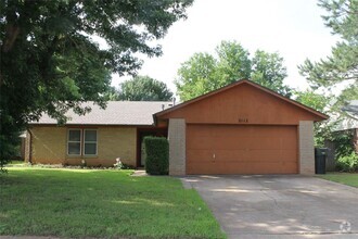 Building Photo - 2112 Bois De Arc Cir