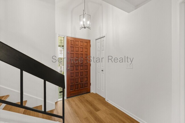 Foto del edificio - 727 W Maryland Ave