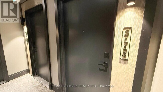 Building Photo - 36 Olive Ave