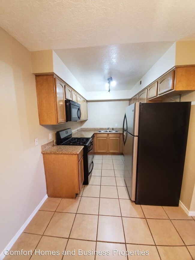 Foto del edificio - 212 San Clemente Ave NW