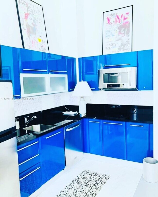 Foto del edificio - 244 Biscayne Blvd