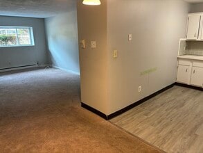 Building Photo - 135 Winthrop St