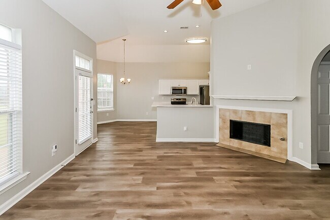 Foto del edificio - 7077 Queens Crown Ct