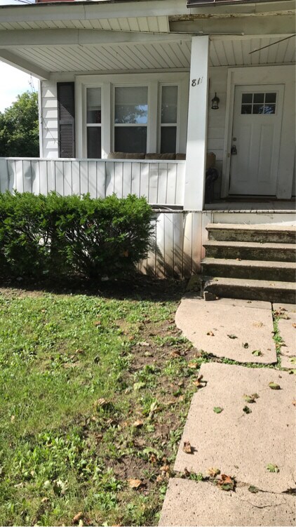 Primary Photo - 811 Milton Ave