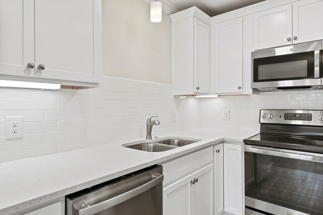 Building Photo - Ida Coon Townhomes