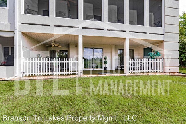 Building Photo - 2 br, 3 bath House - 120 Oxford Court #1