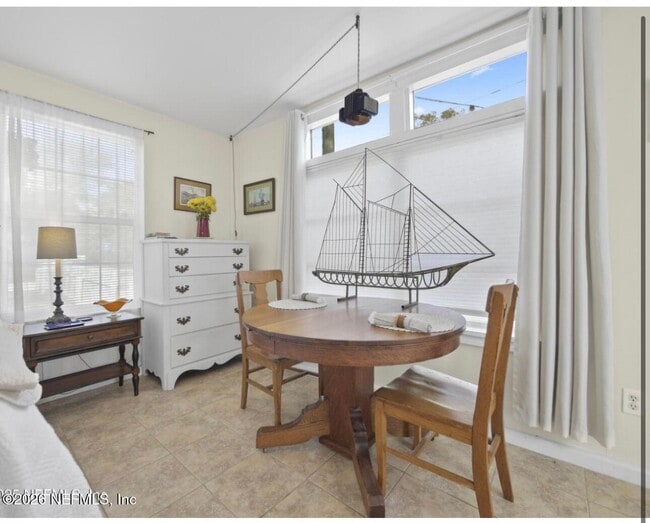 Foto del edificio - 509 Live Oak St