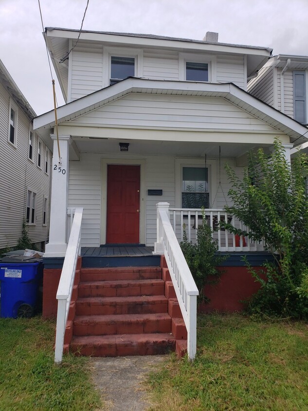 250 Lucile Ave, Norfolk, VA - Available NOW - House Rental in Norfolk ...