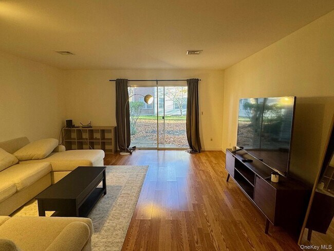 Foto del edificio - 51 Deer Ct Dr