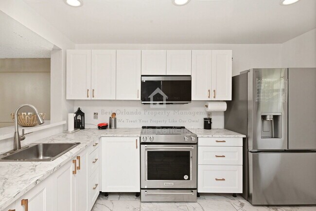 Building Photo - 2107 Honour Rd