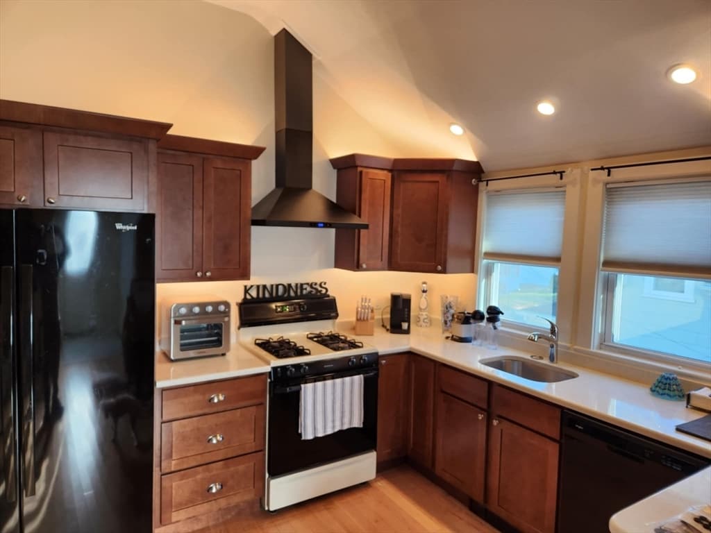 Foto principal - 402 Court St
