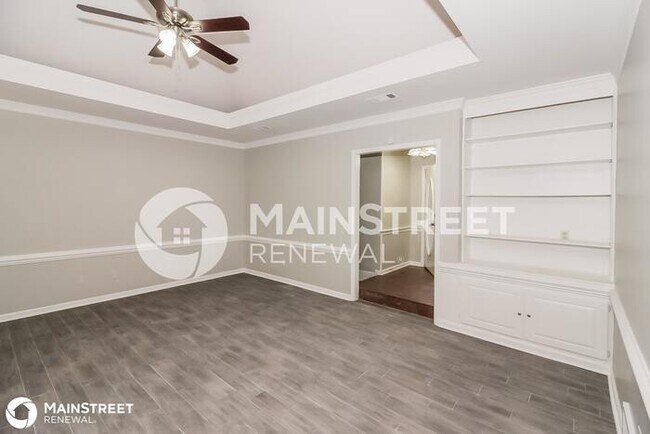 Building Photo - 4237 Monterey Dr, Memphis, TN 38128