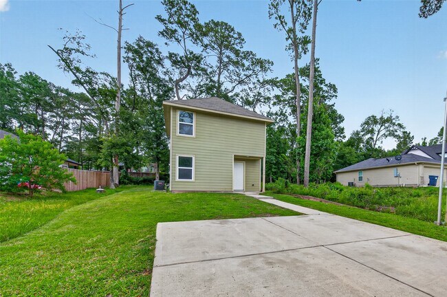 Building Photo - 14774 Bowie Ln