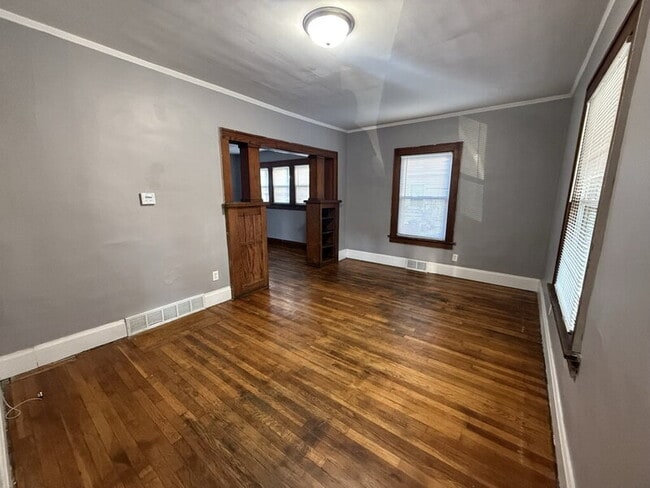 Foto del edificio - 1106 Garfield Ave