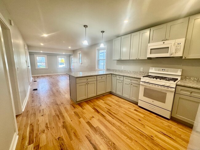 Foto del edificio - 109 Churchill St