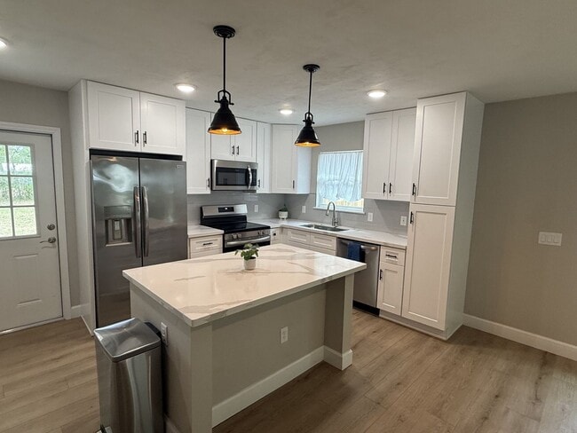 Foto del edificio - 3 Bedroom 2 Bath In Alachua