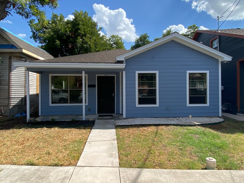 Foto principal - 216 E Rische St