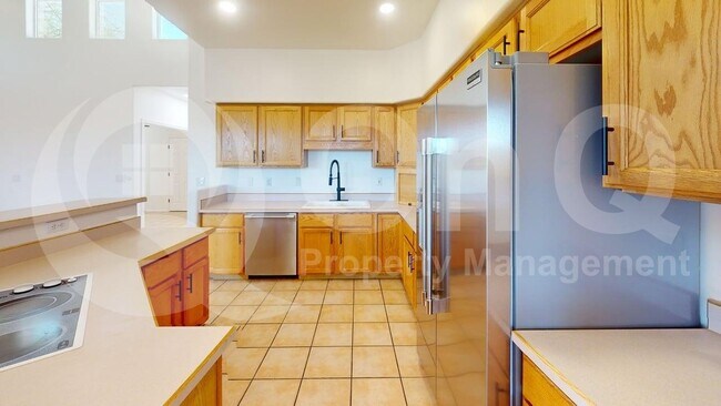 Building Photo - 8740 N Johnny Miller Dr