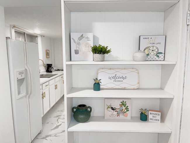 Building Photo - 1336 23rd St