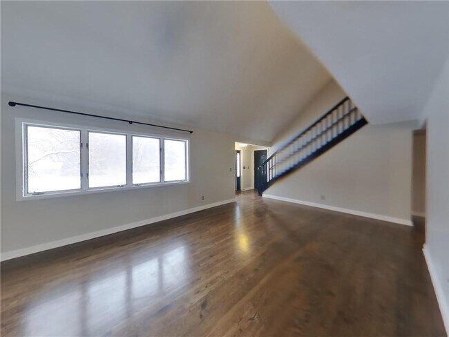 Foto del edificio - 13645 Timber Crest Dr