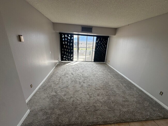 Foto del edificio - Fantastic 3 Bed, 2 Bath Condo