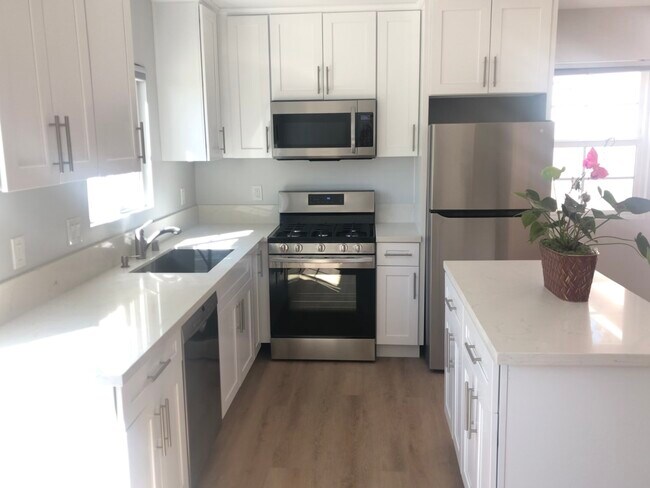 Foto del edificio - 825 S Sunset Canyon Dr
