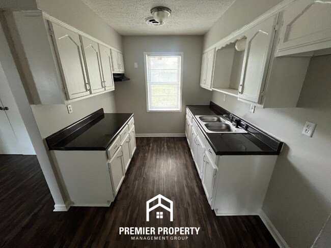 Foto del edificio - 5313 Bradcliff St