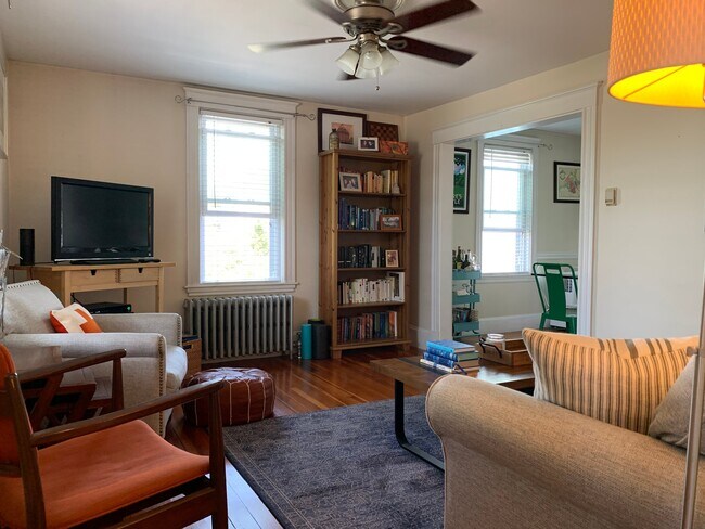 Photo - 41 Church St Apartment