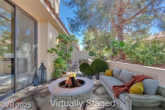 Building Photo - 2723 Seabridge Dr