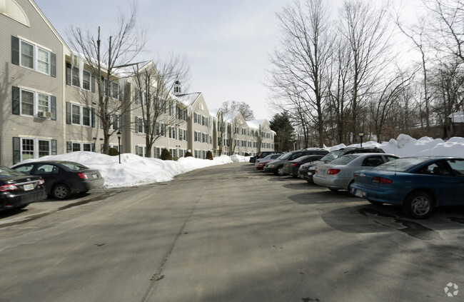 Building Photo - Granite Square