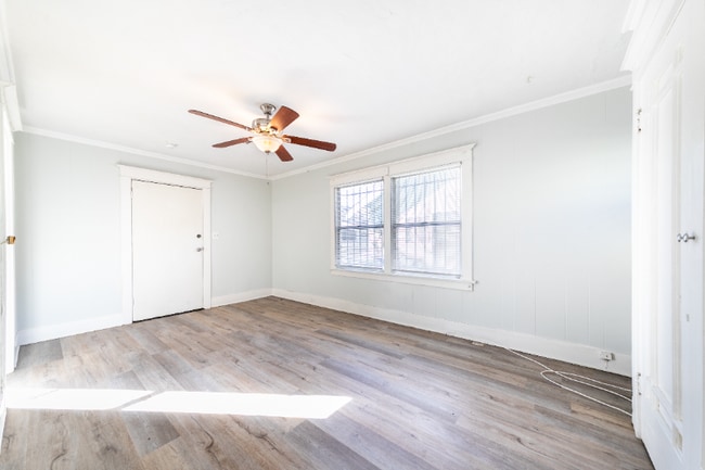 Foto del edificio - 6622 Bonsallo Ave