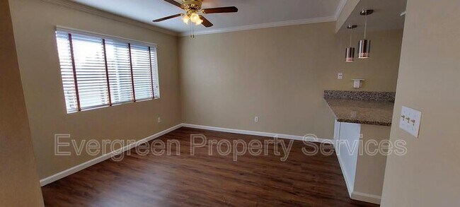 Foto del edificio - 3360 Bow Mar Ct