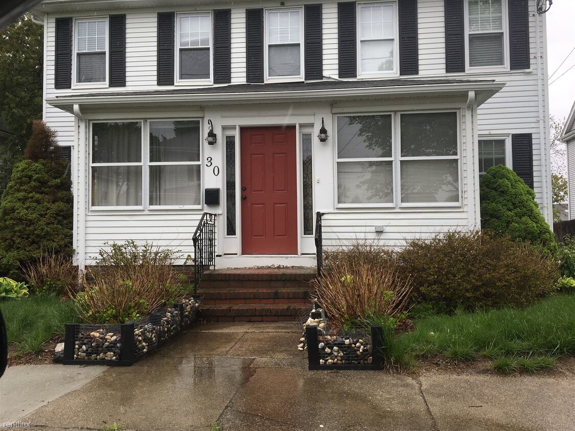 30 North St, Milford, MA 01757 House Rental in Milford, MA