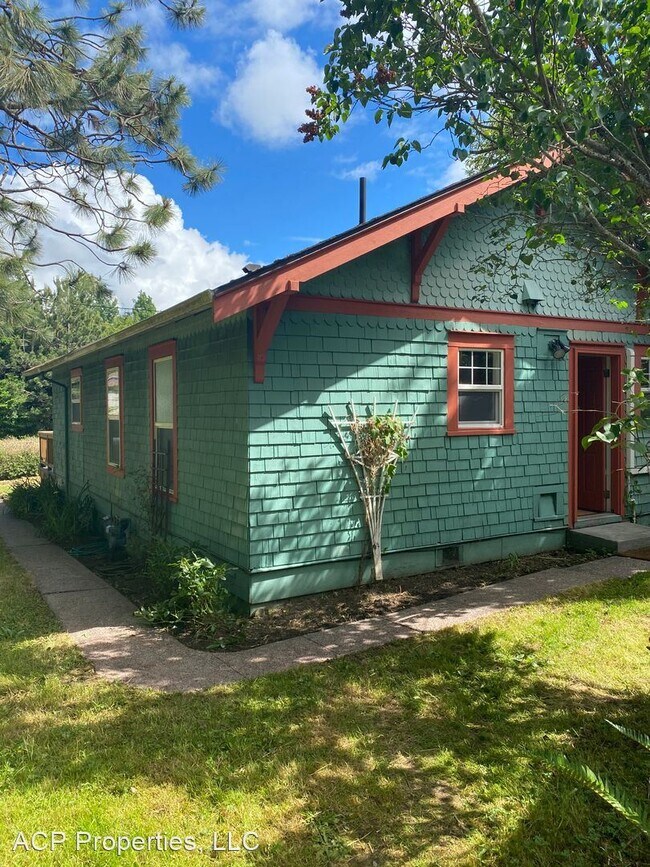 Building Photo - 2 br, 1 bath House - 614 Donovan Ave