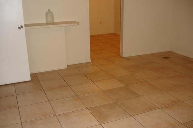 Foto del edificio - 3119 Debra Blvd