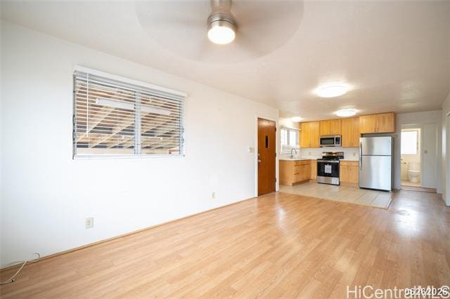 Building Photo - 1725 Olona Ln