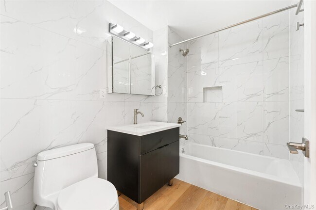 Foto del edificio - 901 60th St