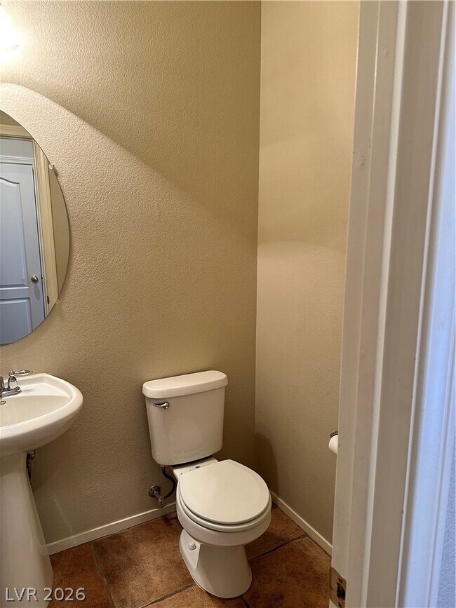 Foto del edificio - 4022 Sparrow Rock St