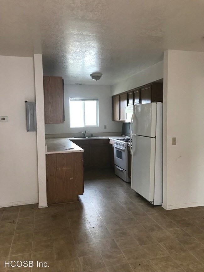 Building Photo - 6798 Sabado Tarde Rd