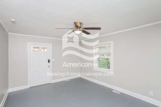 Foto del edificio - 1419 Bonner Ave