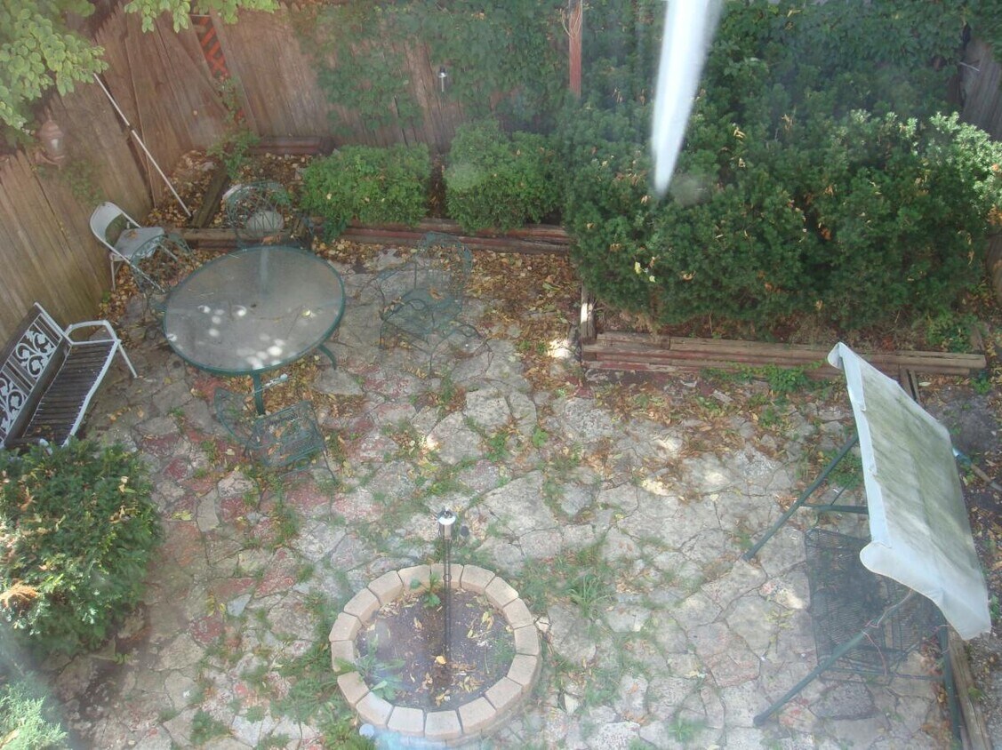 Primary Photo - 1508 N Wieland St