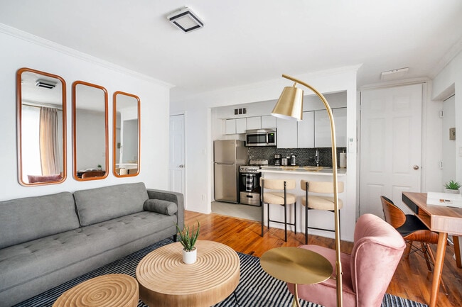 Foto del edificio - 240 E 26th St
