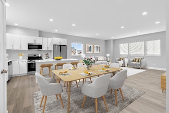 Building Photo - 5728 Sterling Ave Building Photo - 5728 Sterling Ave