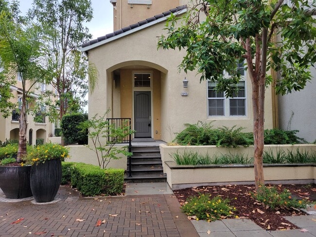 Building Photo - Large Condo in Cupertino City Center– Less...