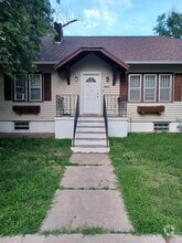 Building Photo - 1308-1312 12th Ave