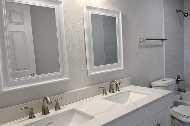 Foto del edificio - 383 Mcilrath Rd